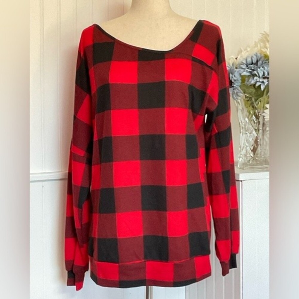 Buffalo Plaid Long Sleeve Top Size Small